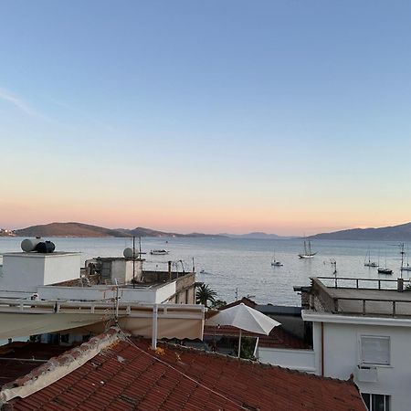 City Center Apartment Saranda Luaran gambar
